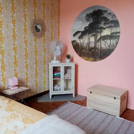 Les Toiles Du Figuier Bed & Breakfast